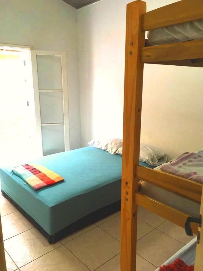 Pousada Hostel Brazil Backpackers グァルジャー エクステリア 写真
