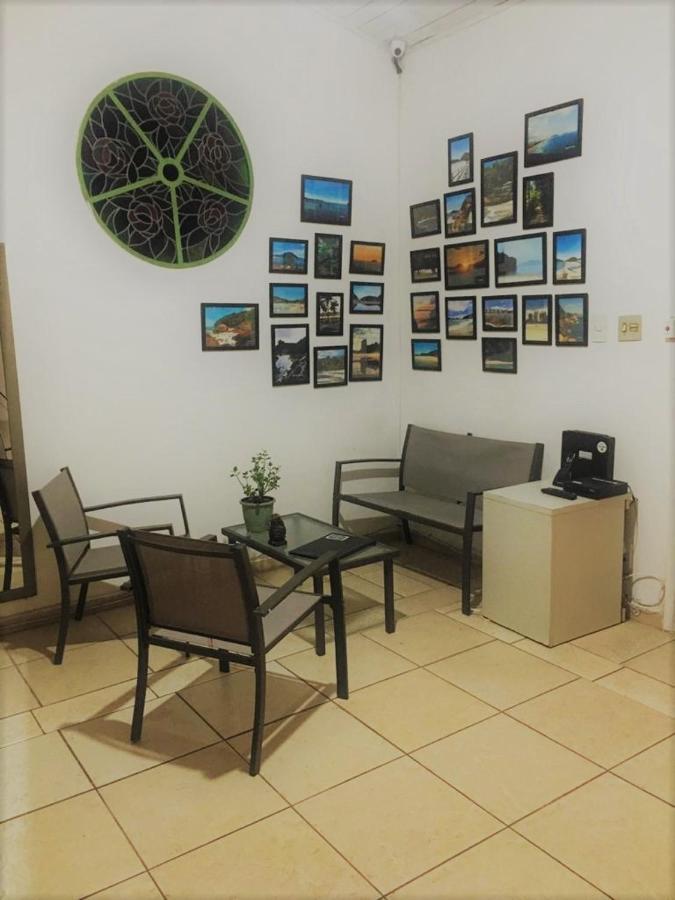 Pousada Hostel Brazil Backpackers グァルジャー エクステリア 写真